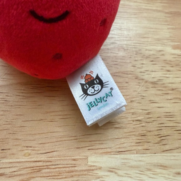 *Retired* Jellycat Fabulous Fruit Strawberry - Picture 4 of 5